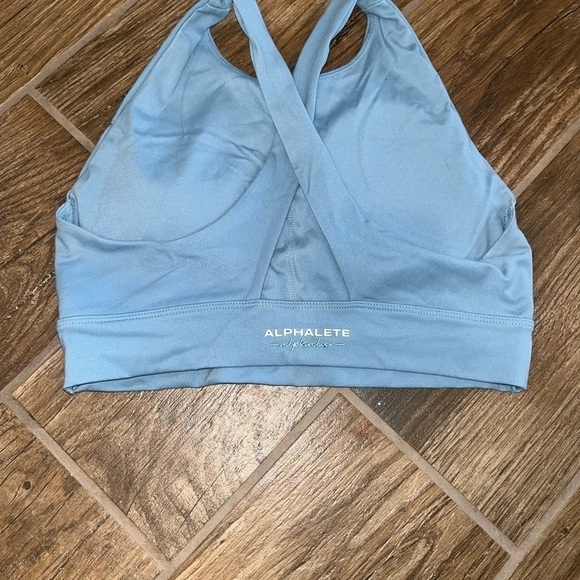 Alphalete Alphalux sports bra - Picture 2 of 3